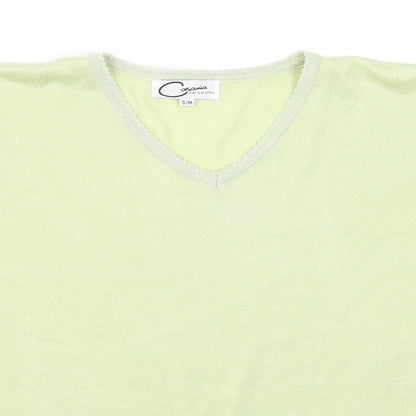 Close-up detail of Xasamia women’s green basic t-shirt, size S
