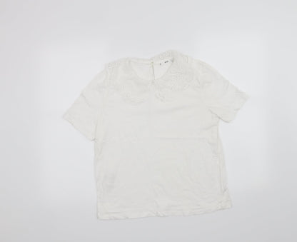 Additional front view of Mango women’s white basic t-shirt, size M