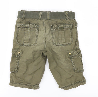 Back view of F&F boys’ green cargo shorts, size 5-6, years