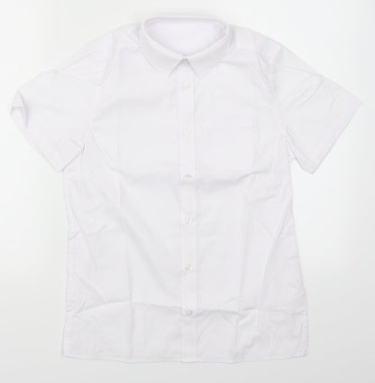 Additional front view of F&F boys’ white basic button-up, size 10-11, years