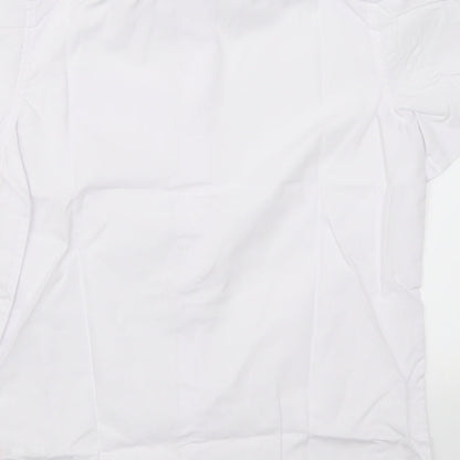 Brand and care label for F&F boys’ white basic button-up, size 10-11, years