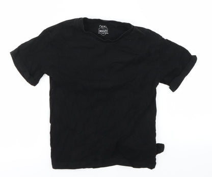 Additional front view of Next girls’ black basic t-shirt, size 5, years