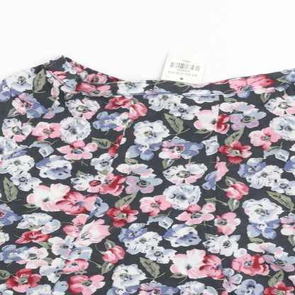 Close-up detail of holist3et women’s blue mini skirt, size S
