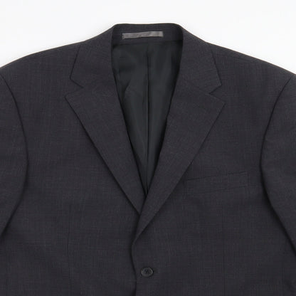 Close-up detail of Preworn men’s grey jacket suit jacket, size 42