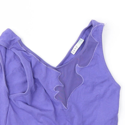 Close-up detail of Oxxo girls’ purple basic t-shirt, size L