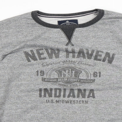 Close-up detail of Easy men’s grey jumper, size L