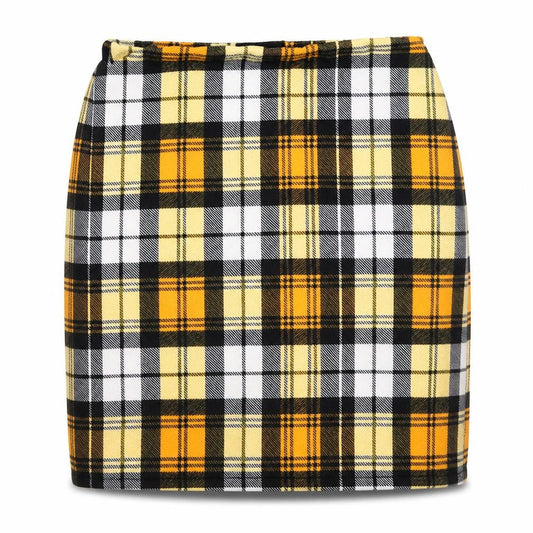 Front view of PRETTYLITTLETHING pretty little thiung women’s yellow mini skirt, size UK 6