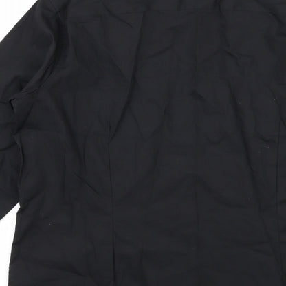 Brand and care label for F&F men’s black button-up, size M