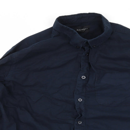 Close-up detail of D-Struct men’s blue button-up, size XL