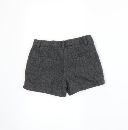 Back view of Zara girls’ grey hot pants shorts, size 5, years