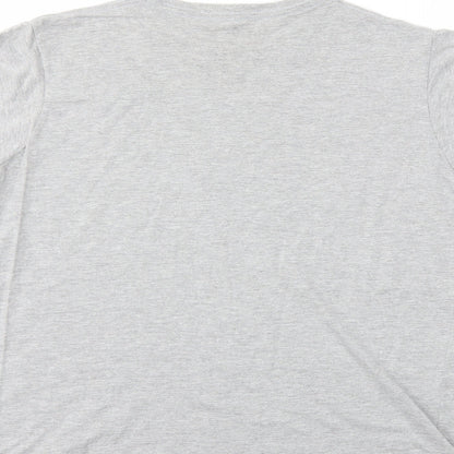 Brand and care label for BRAVAD women’s grey basic t-shirt, size XL