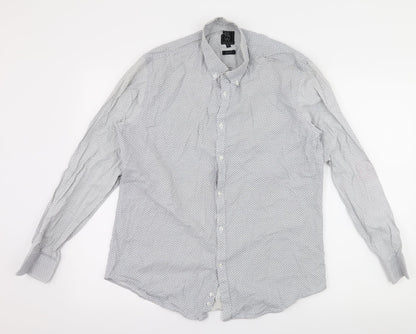 Additional front view of Taylor & Wright men’s white polka dot button-up, size 15.5