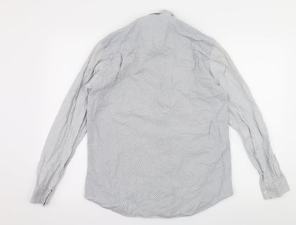 Back view of Taylor & Wright men’s white polka dot button-up, size 15.5