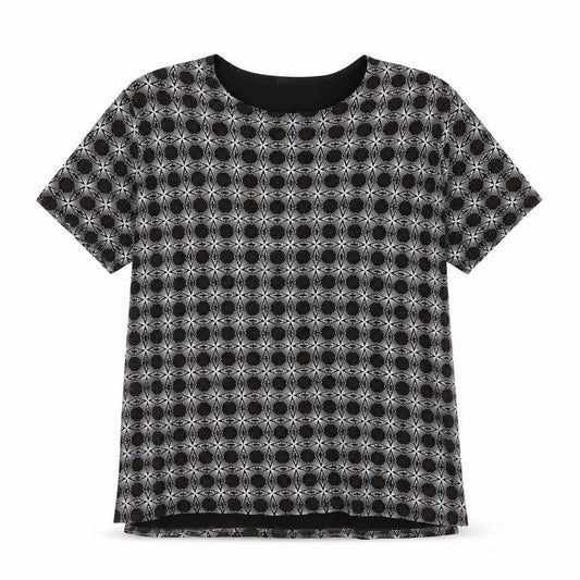 Front view of Eye Casuals women’s black geometric basic t-shirt, size XL