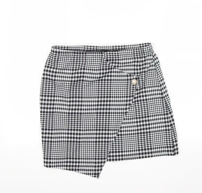 Front view of SHEIN women’s white check mini skirt, size L