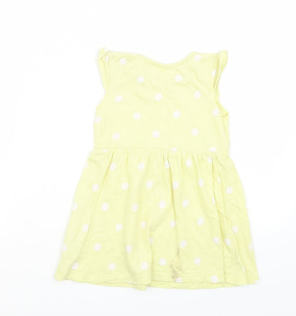 Back view of Made for Life girls’ yellow polka dot basic t-shirt, size 2, years