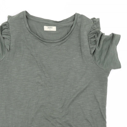 Close-up detail of Papaya women’s green basic t-shirt, size UK 10