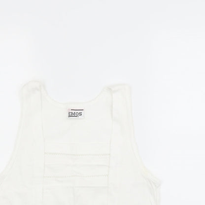 Close-up detail of emos women’s white basic t-shirt, size M