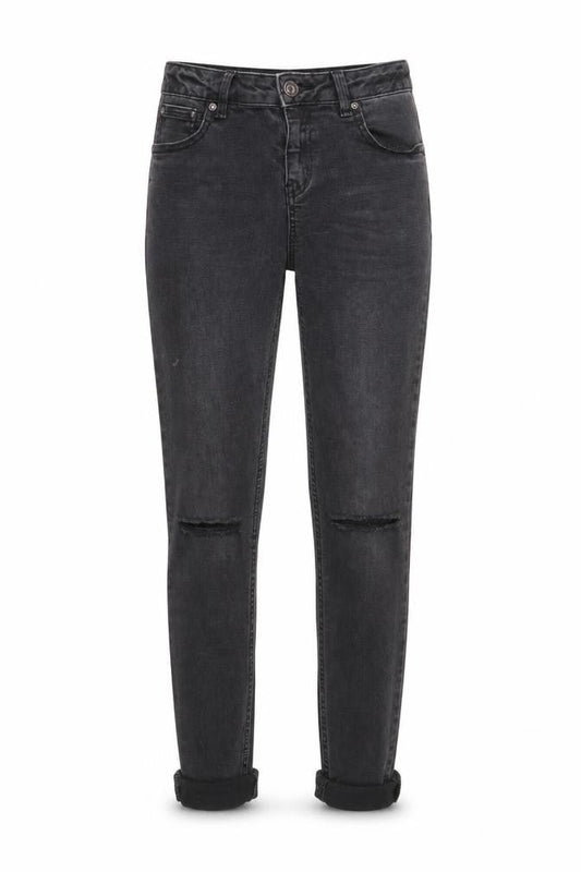 Front view of Skinny women’s black skinny jeans, size UK 12, 27-inch leg