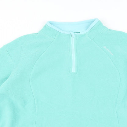 Close-up detail of Quechua women’s green jumper, size L