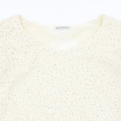 Close-up detail of Encuentro women’s beige pullover sweatshirt, size S