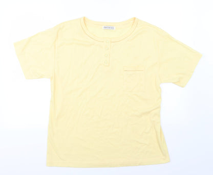 Additional front view of Provencale women’s yellow jersey basic t-shirt, size M
