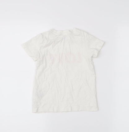 Back view of H&M girls’ white pullover t-shirt, size 3-4, years