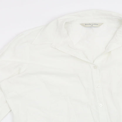 Close-up detail of Dorothy Perkins women’s white basic button-up, size UK 18