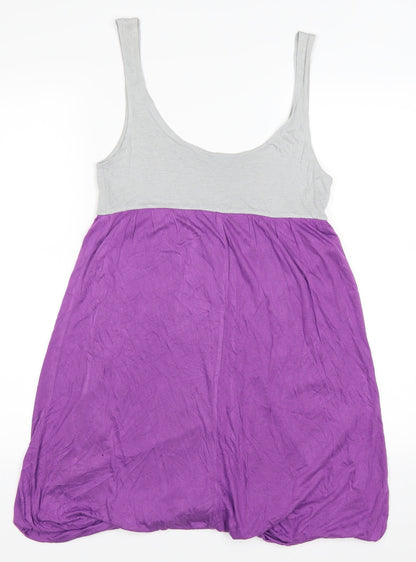 Back view of Preworn women’s purple basic tank, size S