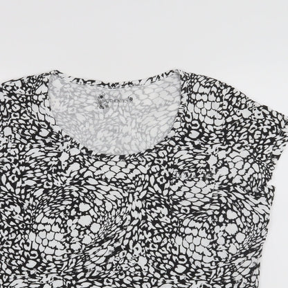 Close-up detail of Authentic women’s black animal print basic t-shirt, size UK 18