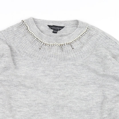 Close-up detail of Dorothy Perkins women’s grey jumper, size UK 14