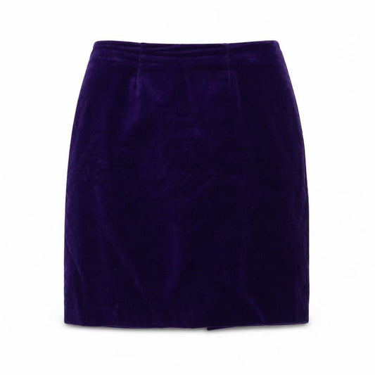 Front view of Preworn women’s purple a-line skirt, size UK 32, in