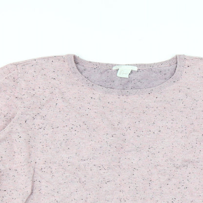 Close-up detail of H&M women’s pink jumper, size L