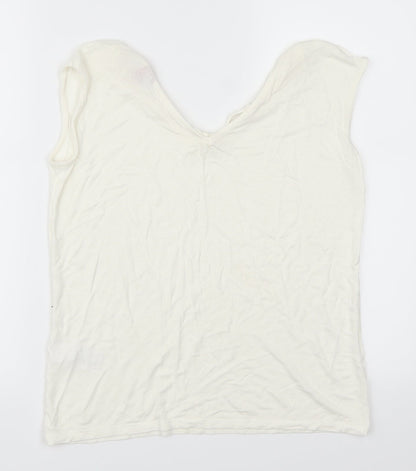 Back view of S. Oliver women’s white basic t-shirt, size UK 10