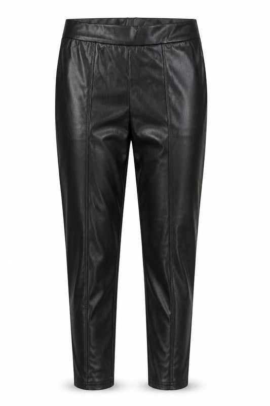 Front view of Primark women’s black trousers, size UK 6, 28-inch leg