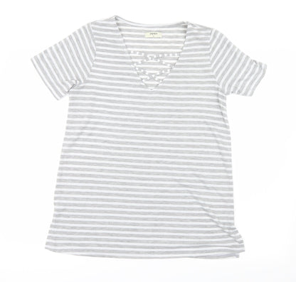 Front view of Papaya women’s grey striped basic t-shirt, size M