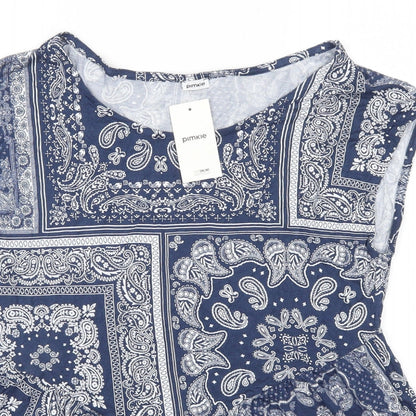 Close-up detail of Pimkie women’s blue paisley basic t-shirt, size M