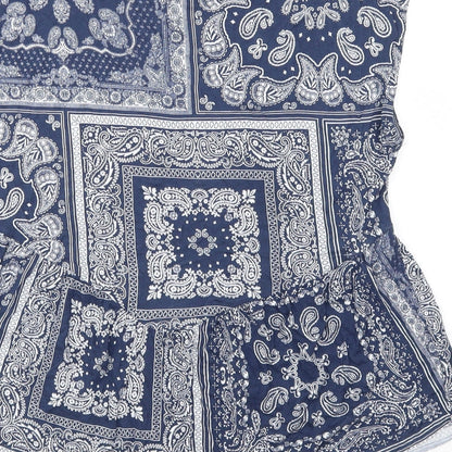 Brand and care label for Pimkie women’s blue paisley basic t-shirt, size M