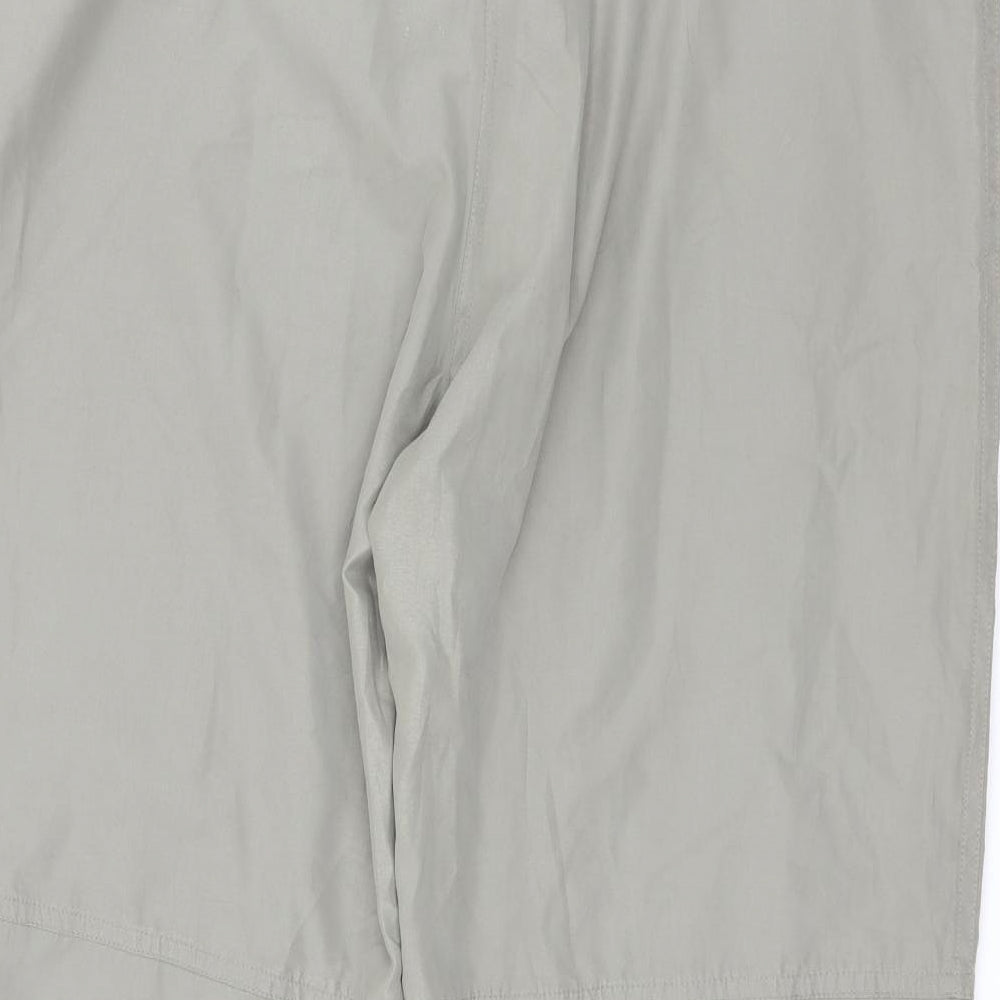 Madonna Womens Green   Cropped Trousers Size XL L25 in