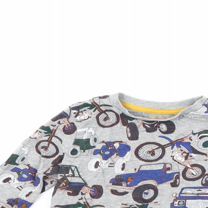 Close-up detail of F&F boys’ grey basic t-shirt, size 2-3, years - cars