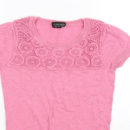 Close-up detail of Topshop women’s pink knit jumper, size UK 6
