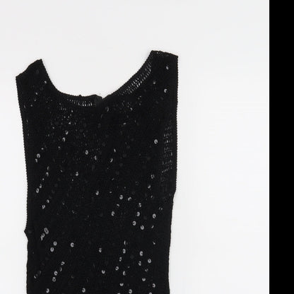 Close-up detail of Isabella women’s black basic tank, size M