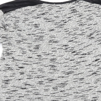 Brand and care label for Pull&Bear women’s grey jumper, size S