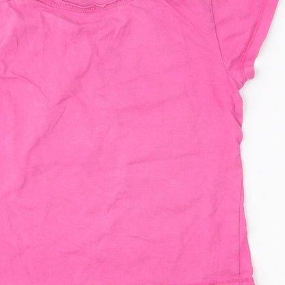 Brand and care label for St Bernard girls’ pink basic t-shirt, size 5, years