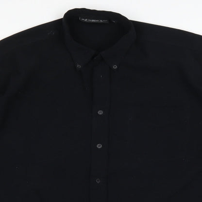 Close-up detail of Giorgio men’s black button-up, size M