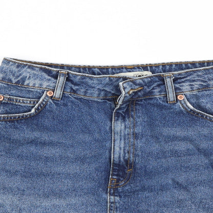 Close-up detail of Topshop women’s blue a-line skirt, size UK 10