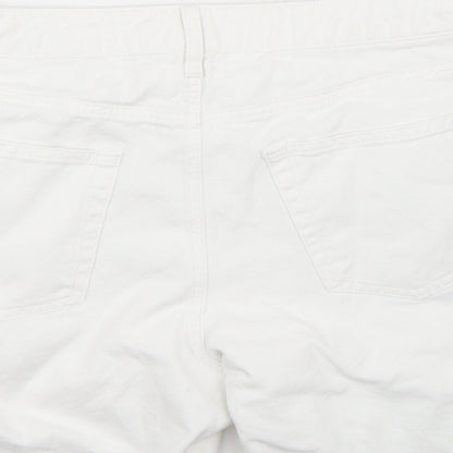 Brand and care label for Preworn women’s white bermuda shorts, size UK 32