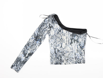 Front view of New Look women’s multicoloured cropped blouse, size UK 8