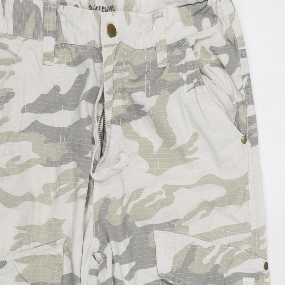 pre worn Womens White   Trousers  Size 36 in L21 in