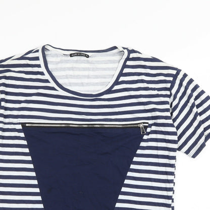 Close-up detail of Preworn women’s blue striped basic t-shirt, size XL